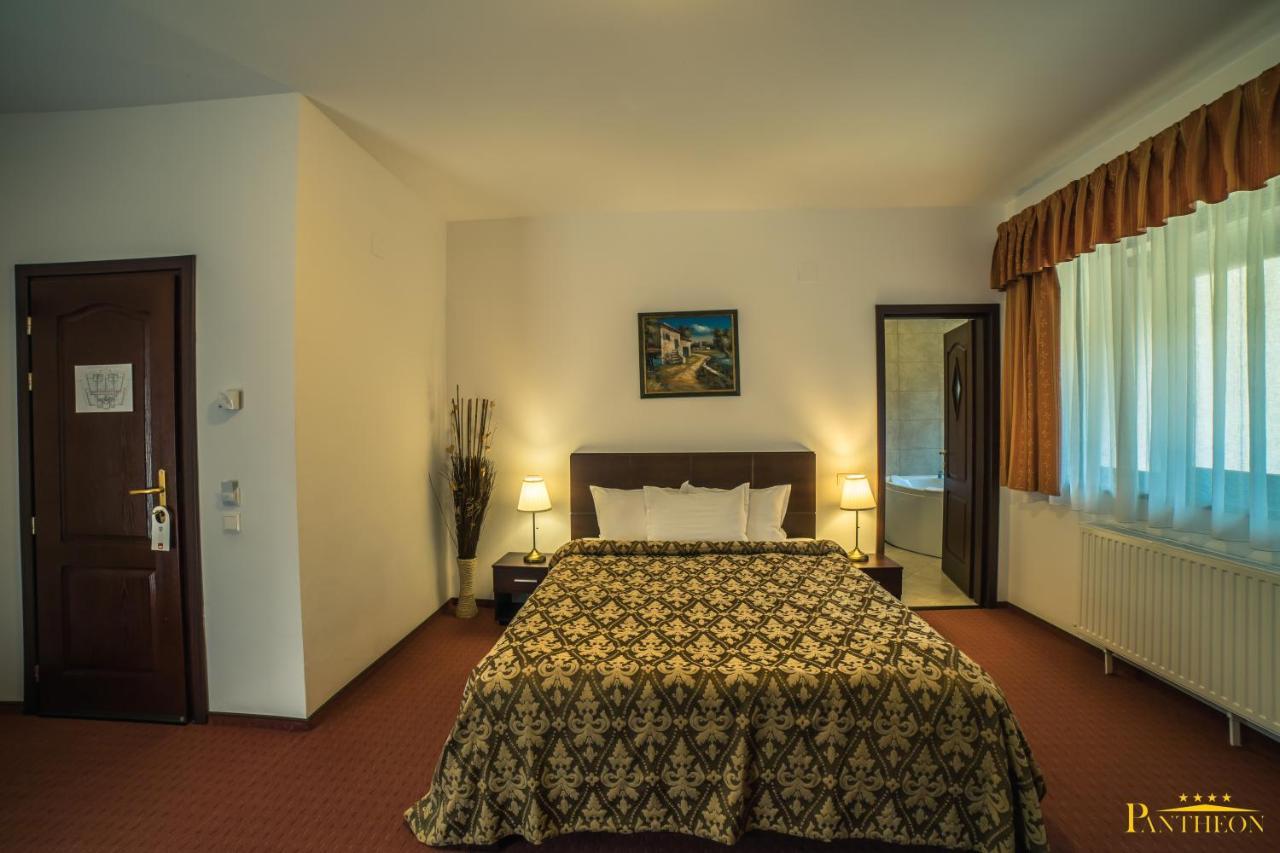 Pension Pantheon Poiana Brasov Exterior foto